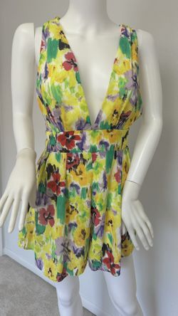 Beautiful Dress Size Small Retail Value $68.99 + Tax 