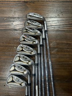 TaylorMade r7 Iron Set 4-9 iron PW, AW