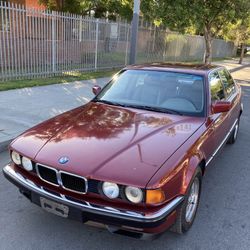 1993 BMW 740i