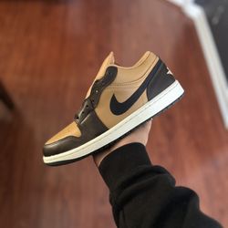 Jordan 1 Low Flax Baroque Brown Sz 8 