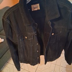Black Denim Jacket (Large)