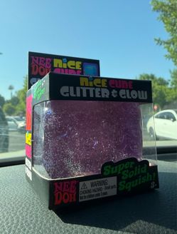 Needoh Nice Cube Glitter & Glow Purple