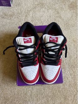Nike SB Dunk Low Chicago J Pack Size 10