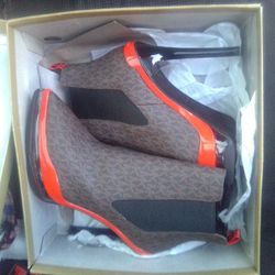 Michael Kors Kiki Heels 