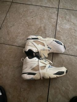 Diamond turf shoes