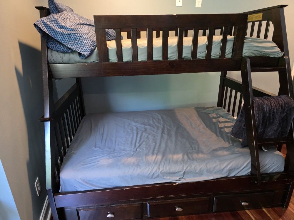 Bunk-Bed- READ DESCRIPTION.