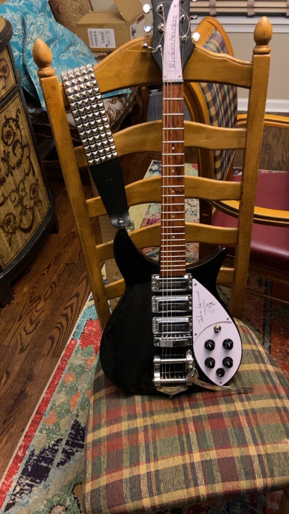 John Lennon Rickenbacker 325 Limited Edition Replica