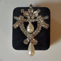 Vintage Brooch
