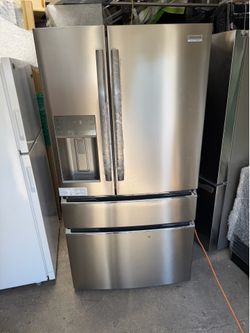 Frigidaire Gallery refrigerator 36 x 28 x 69 brand new one receipt for 6 months warranty