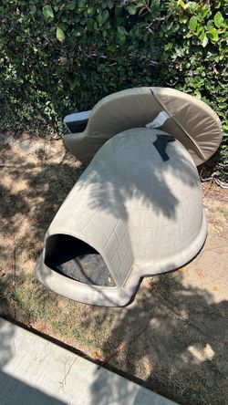 Doghouse