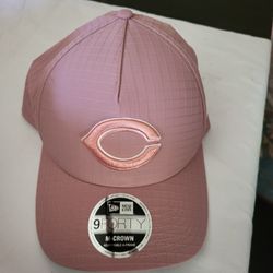 *NEW* New Era MLB Cincinnati Reds 9FORTY M-Crown Adjustable A-Frame with Sticker