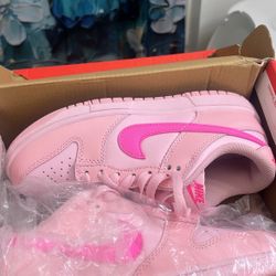 Dunks, Pink , Size 5.5