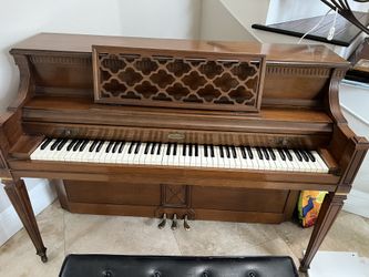 Kohler And Campbell Piano