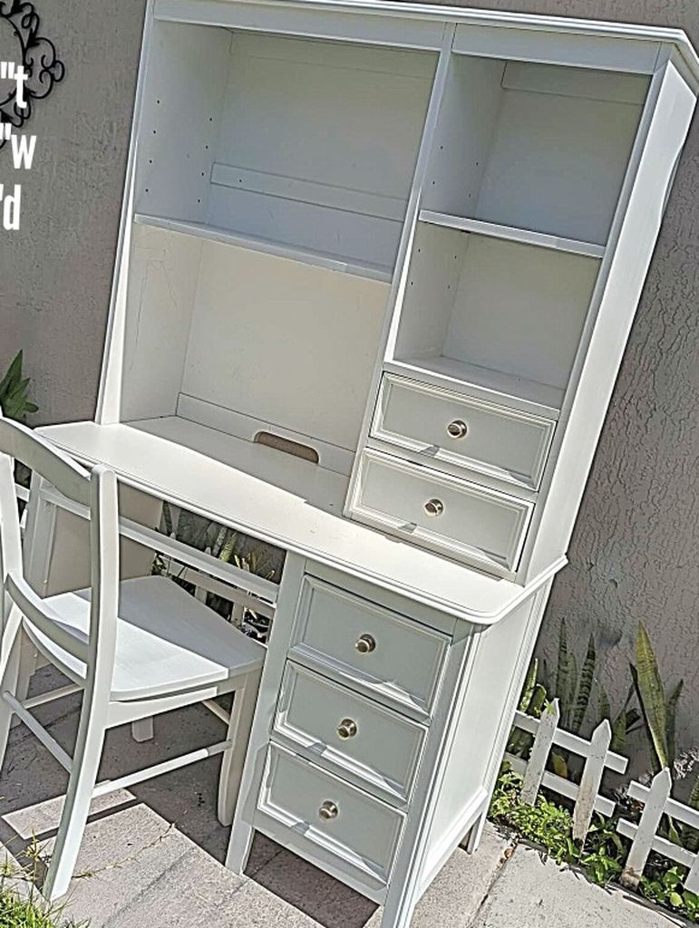 Solid Wood Satin White Desk With Hutch And Chair