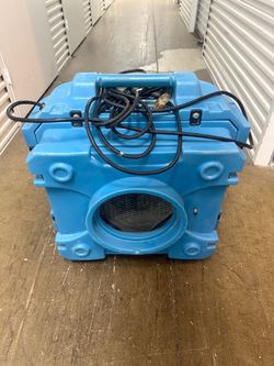 Dri-Eaz DefendAir HEPA 500 Air Scrubber