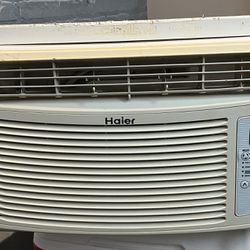 HAIER Window Air Conditioner 