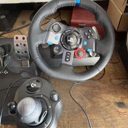             G920/G29 DRIVING FORCE STEERING WHEELS & PEDALS  Ps5 / PS4 / Pc 