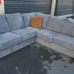 Sectional Couch 