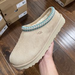 6W, 7W, 8W, 9W - UGG Tasman Driftwood White Pepper Blue Braid Slippers