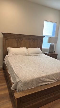 Restoration Hardware Bedroom Set