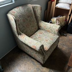Arm chair Couch Used 