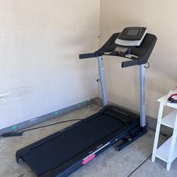 Treadmill ProForm City T7  Very good Condition