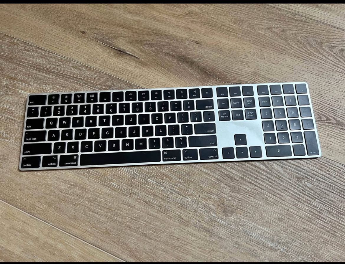 Apple Magic Keyboard
