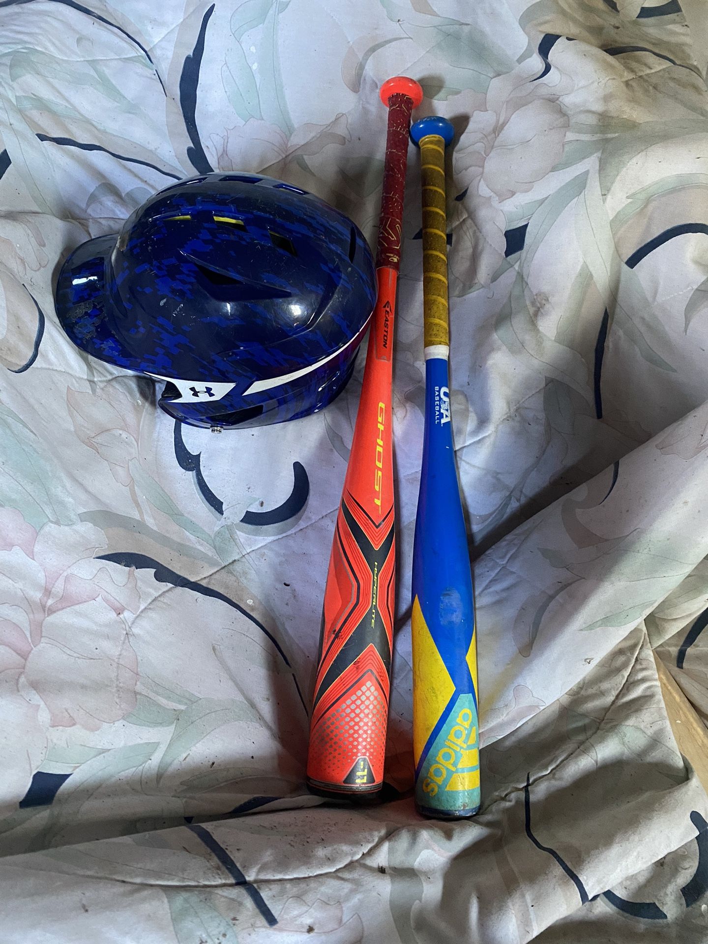 Batting Gear + Easton 27” Bat