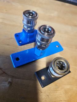 Quick Connect Hydraulic Coupler Wall Mount Brackets