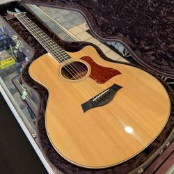 Taylor Baritone-8-FLTD/B Fall Limited 8-String Acoustic Electric Guitar with Original Case