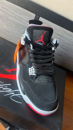 Jordan retro 4 m10.5