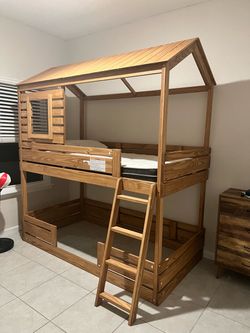 Solid wood bunk bed