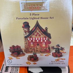 Porcelain Lighted House Set