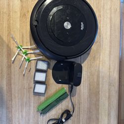 iRobot Roomba e5 WiFi Connect 