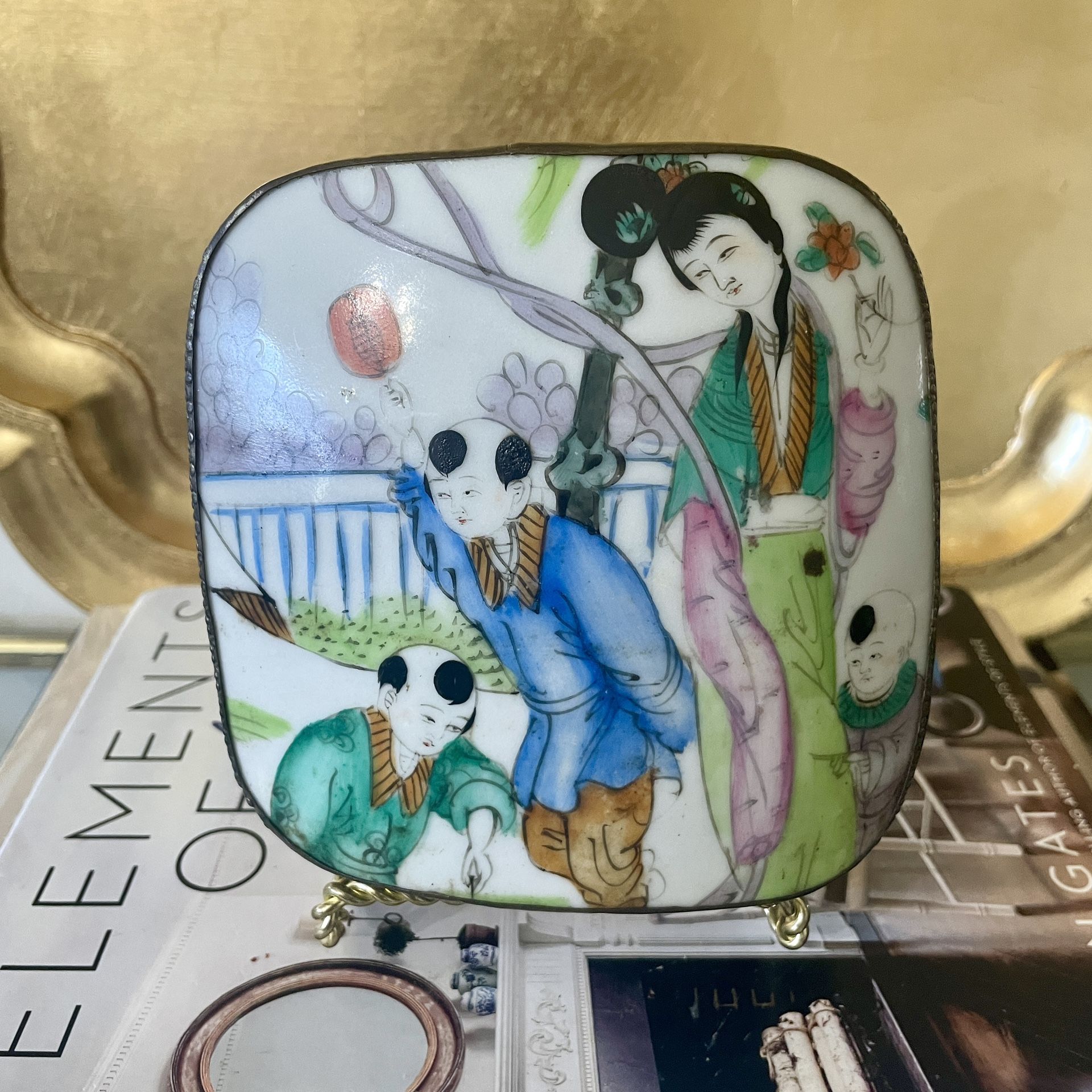 Vintage Porcelain and Silver Plated Chinoiserie Shard Box (5” W x 5” D x 2” H)