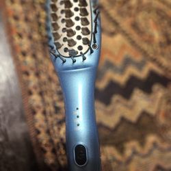 BaBylissPRO® Nano Titanium™ COMPACT TOOLS deliver full power in a compact size - deep waver, hair dryer, hot air brush, paddle brush, wand
4.1
4.1 out