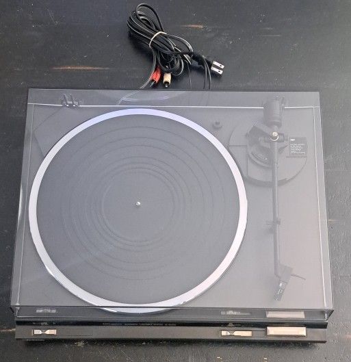 Technics SL-BD20D DC Servo Automatic Turntable