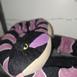 Snake Stuffie