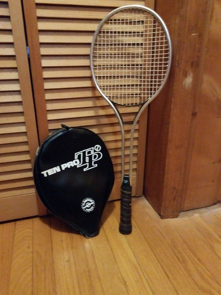 Vintage Ten Pro Aluminum Tennis Racket With Case