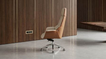 The Vienna Executive Chair