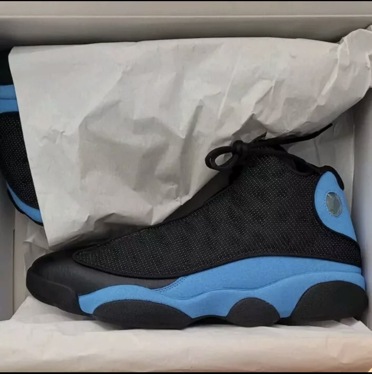Air Jordan 13 University Blue