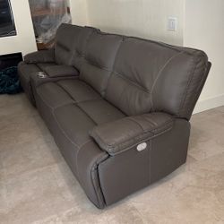 Living Spaces Sectional Couch - 2 Recliners