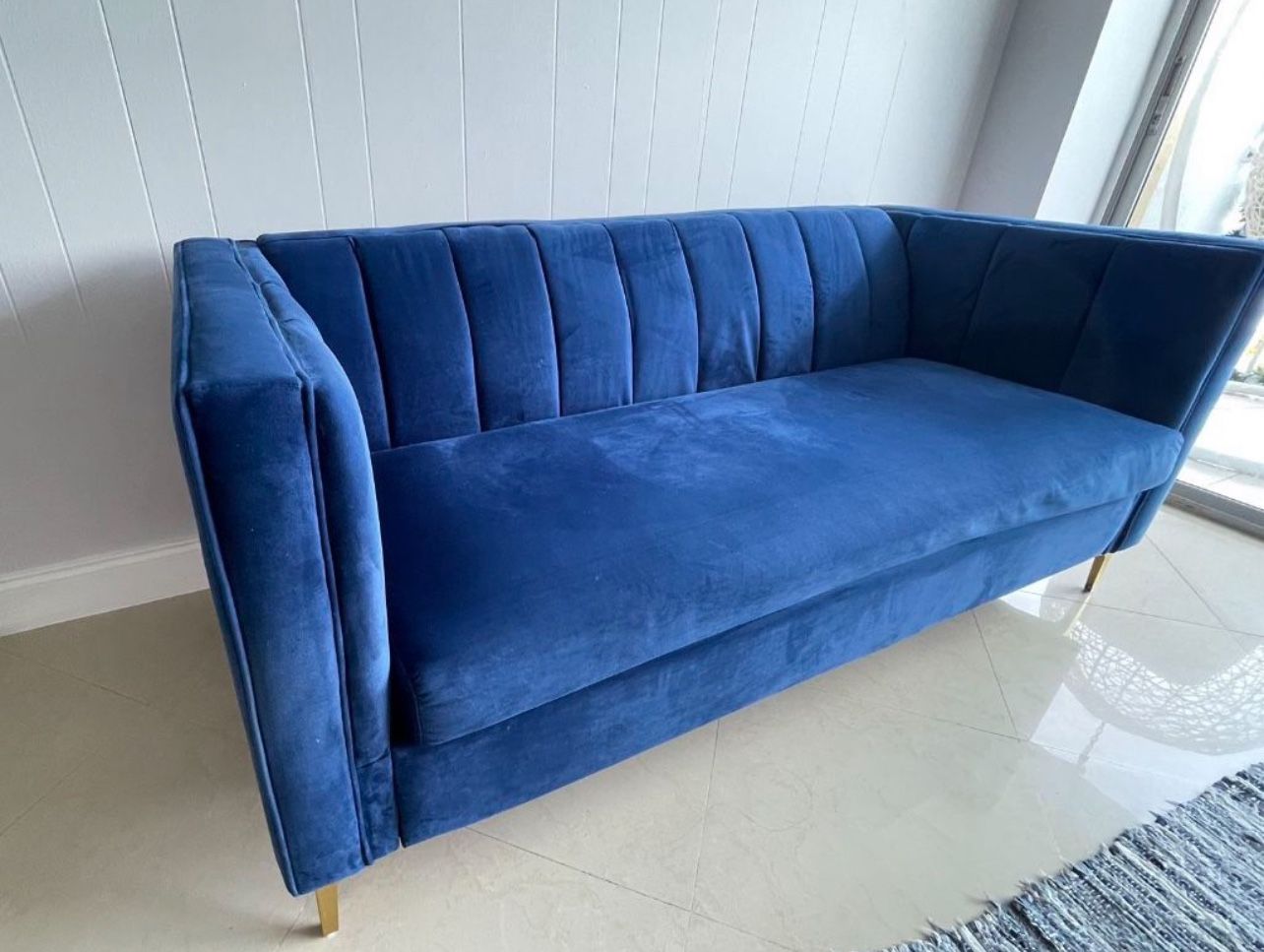 Blue Velvet sofa 
