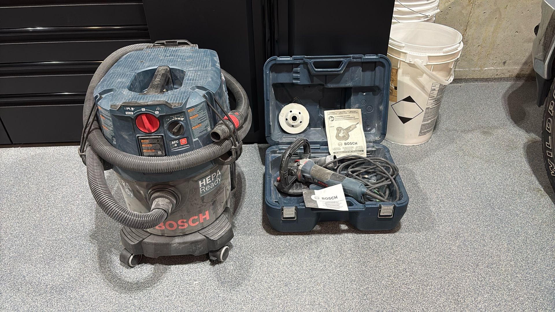Bosch HEPA Drive And HEPA Bosch Grinder Combo