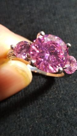 4.86CTTW PINK SAPPHIRES Women's 10k Gold Finished over silver engagement promises ring size 7.0 8.0