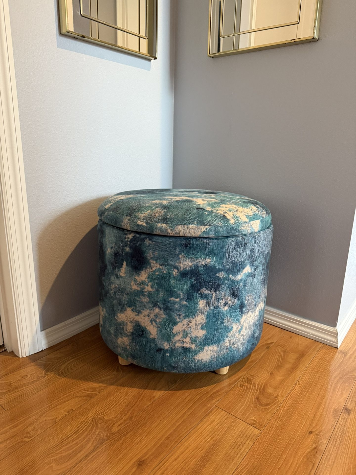 Ottoman/storage