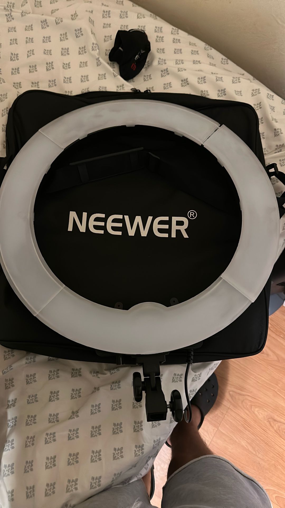 Giant Ring Light Comes With Stand And Case