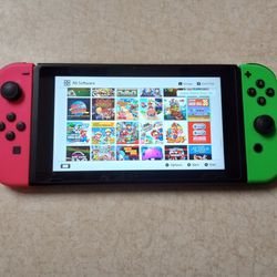 NINTENDO SWITCH **MODDED** and Loaded With Over 7500 GAMES and 512GB OF MEMORY