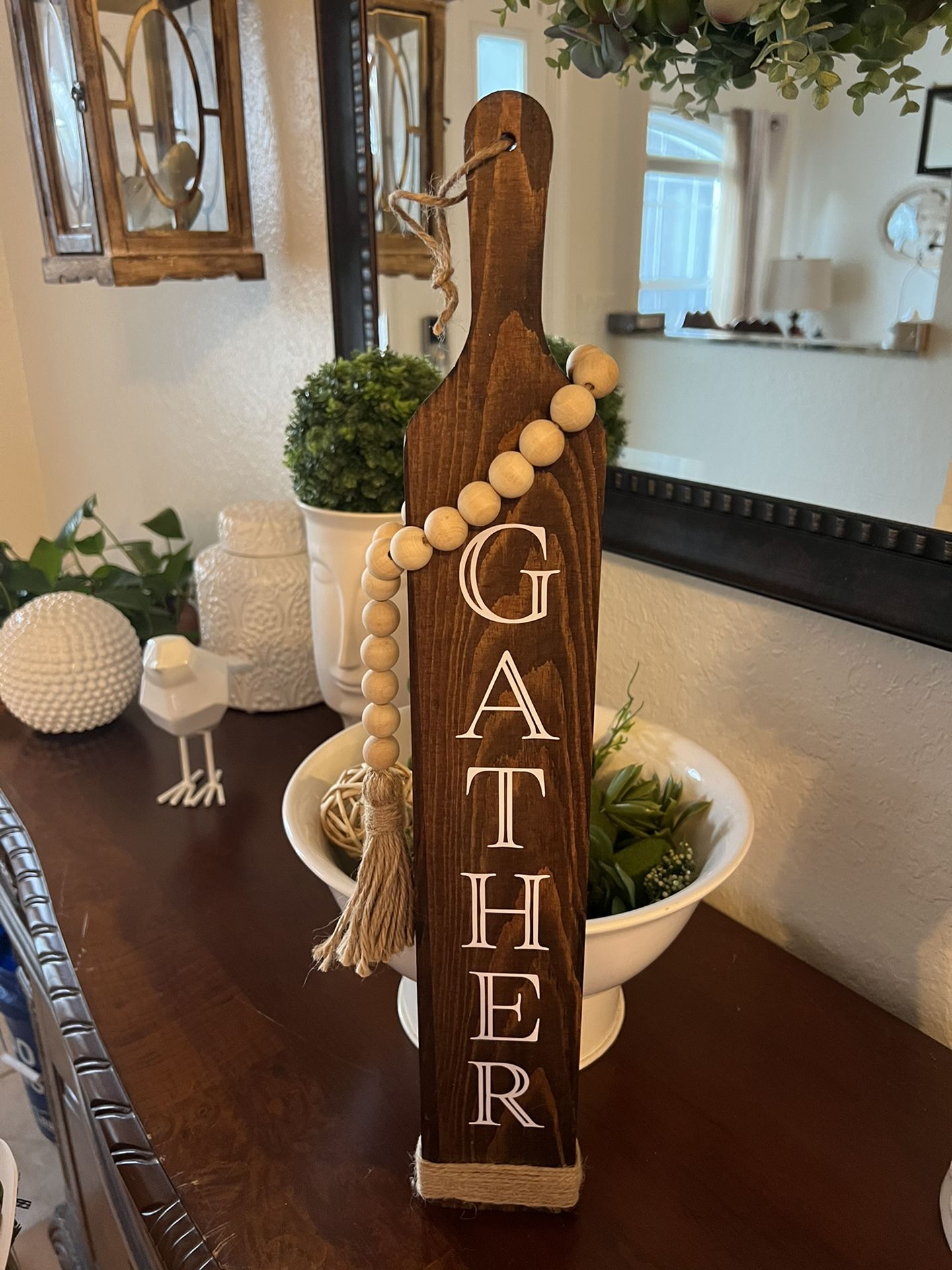 Wood board and wood garlands Wood Beads