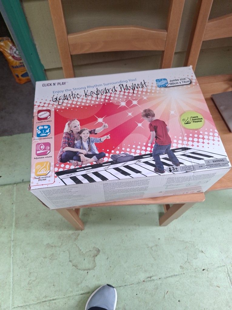 New Higantic Keyboard Play Mat